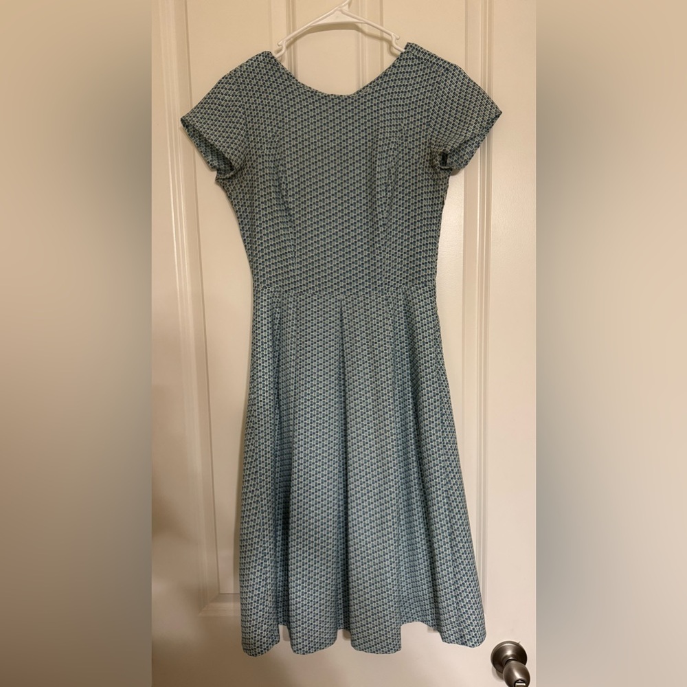 Downeast Pleated Blue & White Short Sleeve Midi Dress Size XS